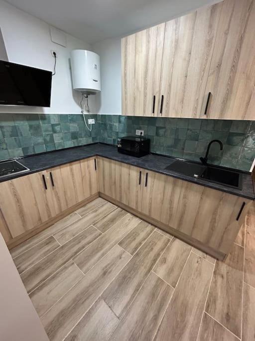 Apartamento Recien Reformado Con 5 Habitaciones Y 3 Banos Мадрид Екстер'єр фото