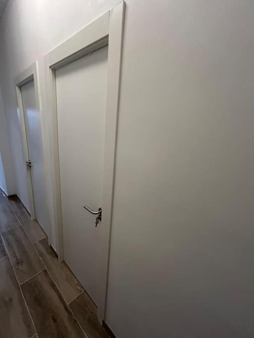 Apartamento Recien Reformado Con 5 Habitaciones Y 3 Banos Мадрид Екстер'єр фото
